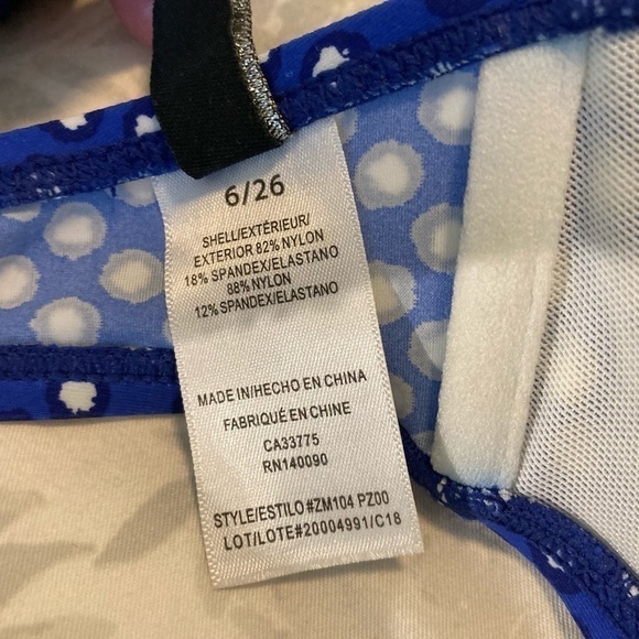 𝅺point ZERO BLUE POLKA DOT PADDED BIKINI TOP-Size 6 - Picture 8 of 8